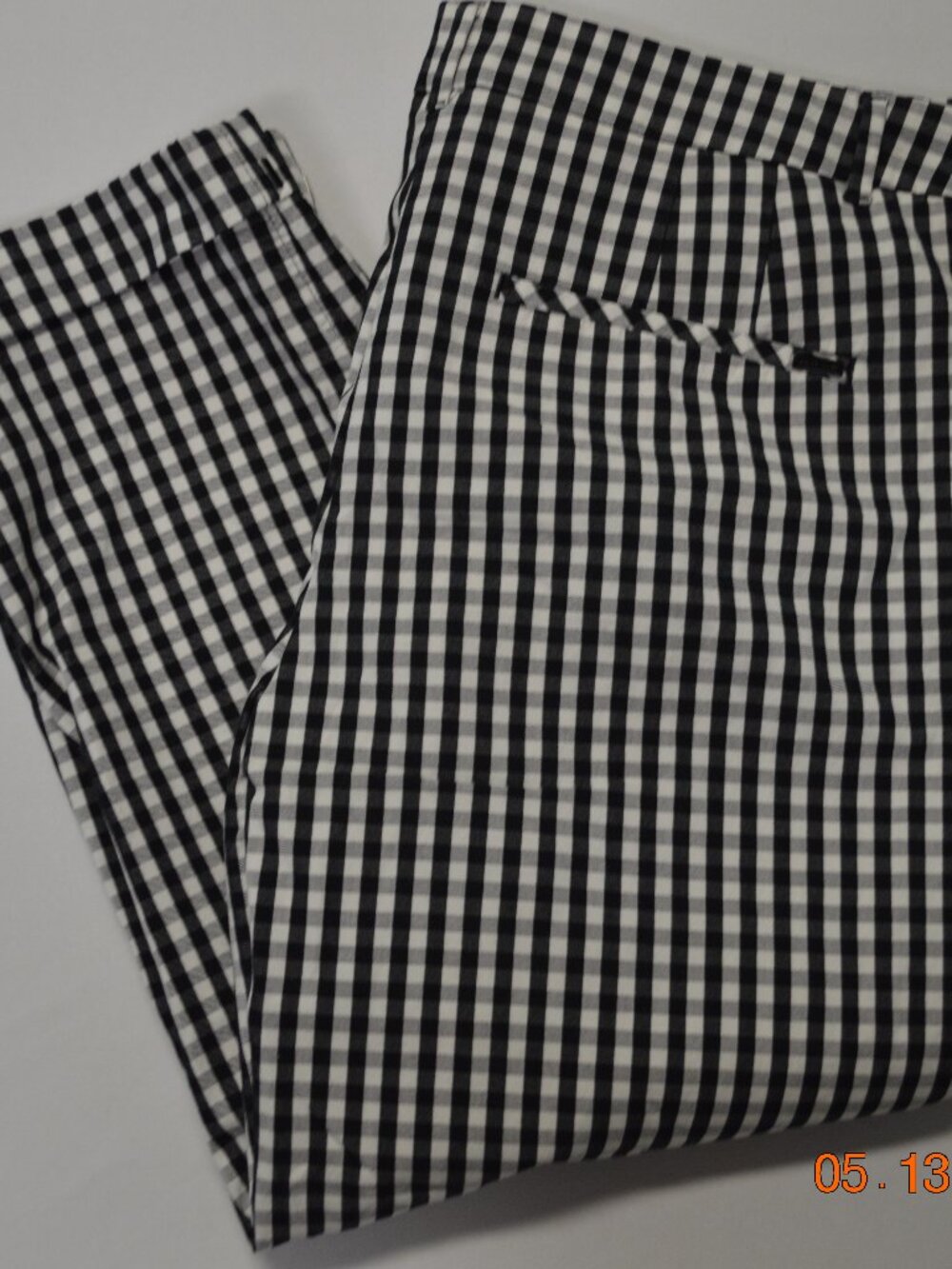 White House Black Market Black White Checkered Crop Pants Size 12